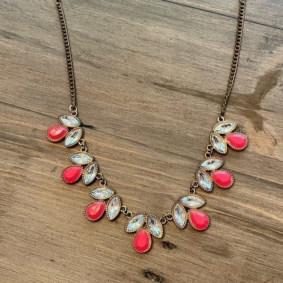 PINK and clear crystals statement necklace - Picture 1 of 4